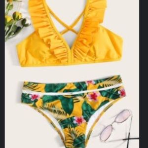 Worn once Shaun Small Yellow bikini